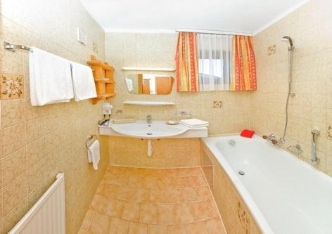 Hotel Menthof Seefeld in Tirol Ngoại thất bức ảnh